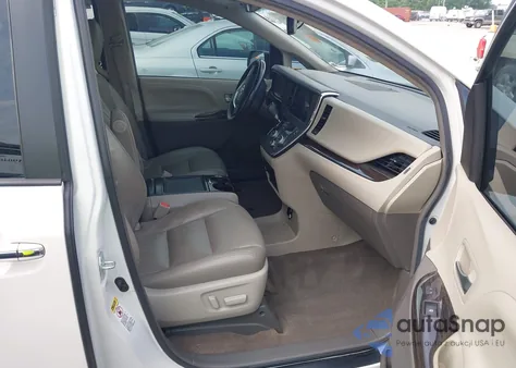 2017 Toyota Sienna Limited 7 Passenger/Limited Premium 7 Passenger/Xle 7 Passenger/Xle 8 Passenger z USA, uszkodzony, nr VIN 5TDYZ3DC6HS835897